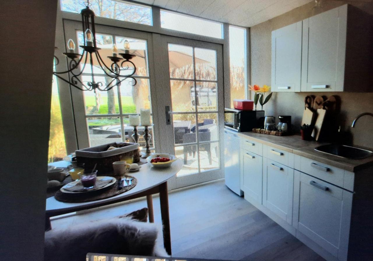 Wellness Lodge Aan De Braassem Rijnsaterwoude 외부 사진